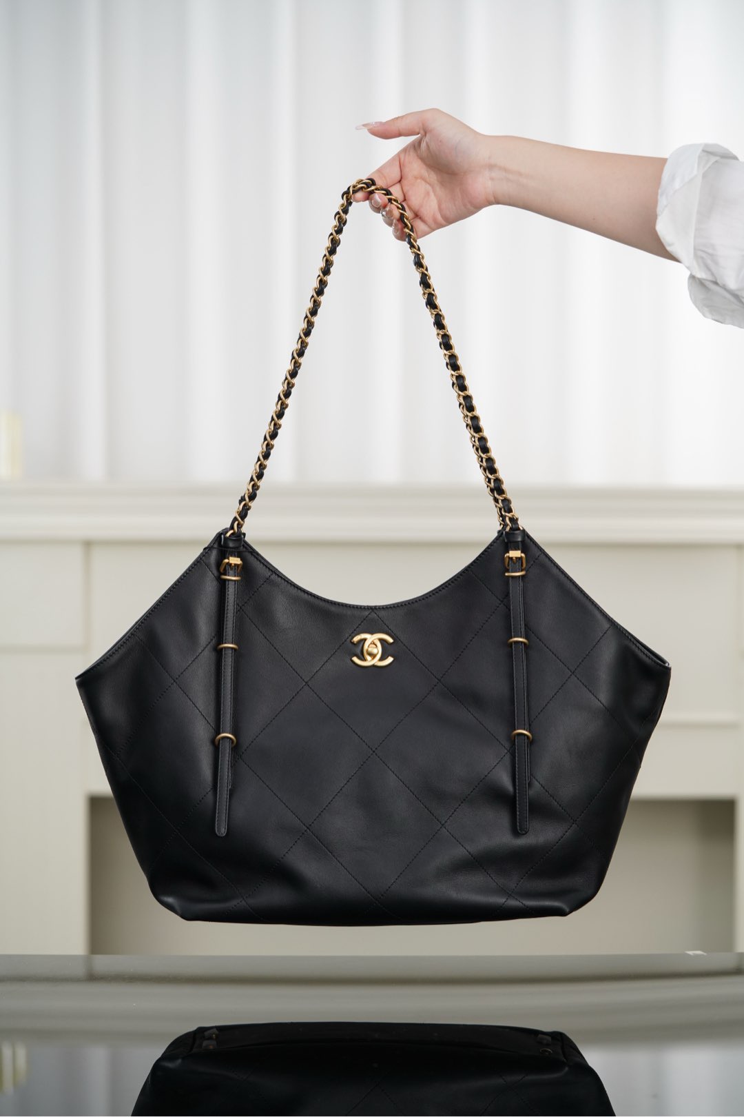 Chanel 25S Runway Architectural Tote | Small Black