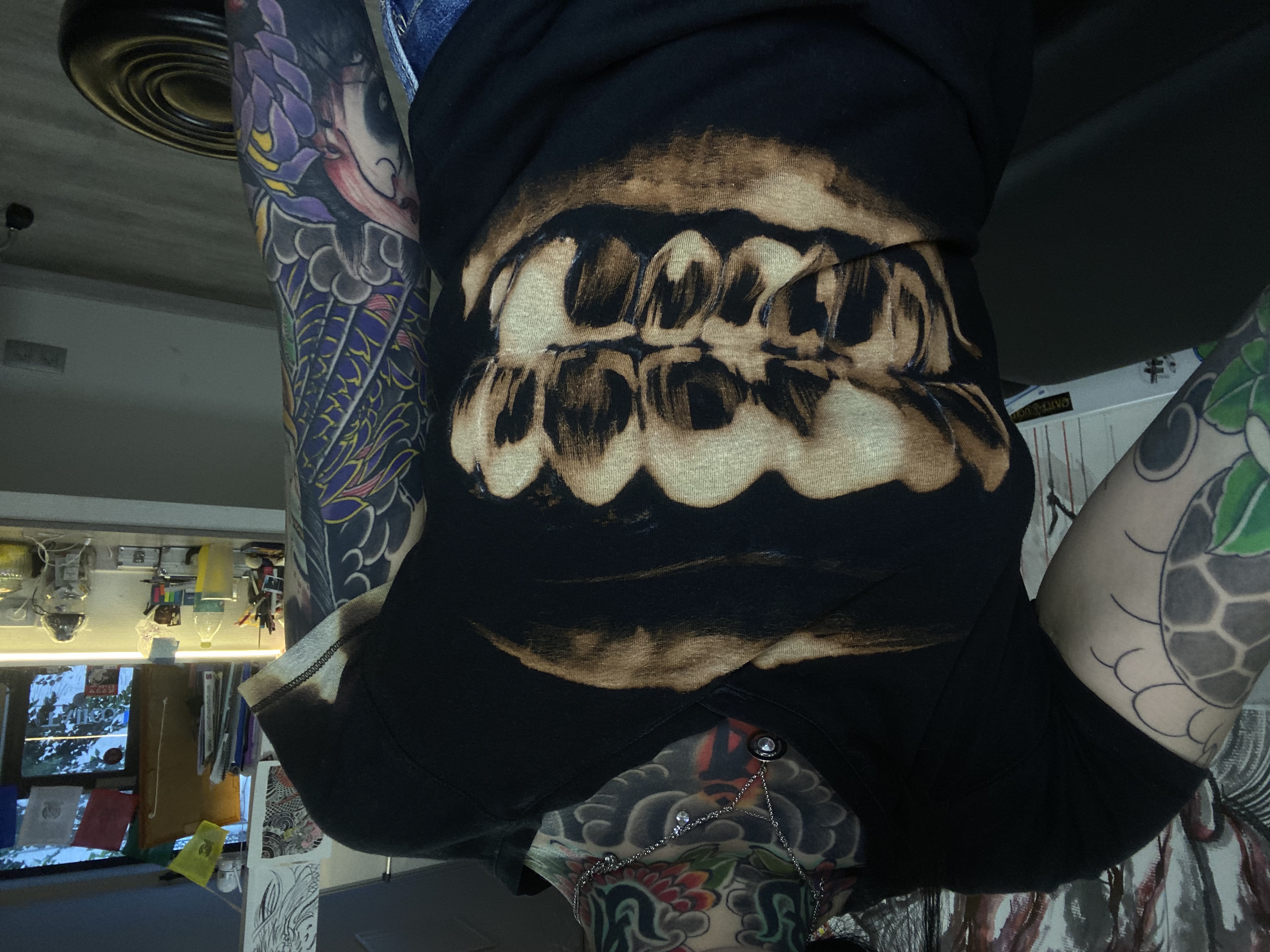 T-shirt Customisé Grillz (By ZumiTeeLab)