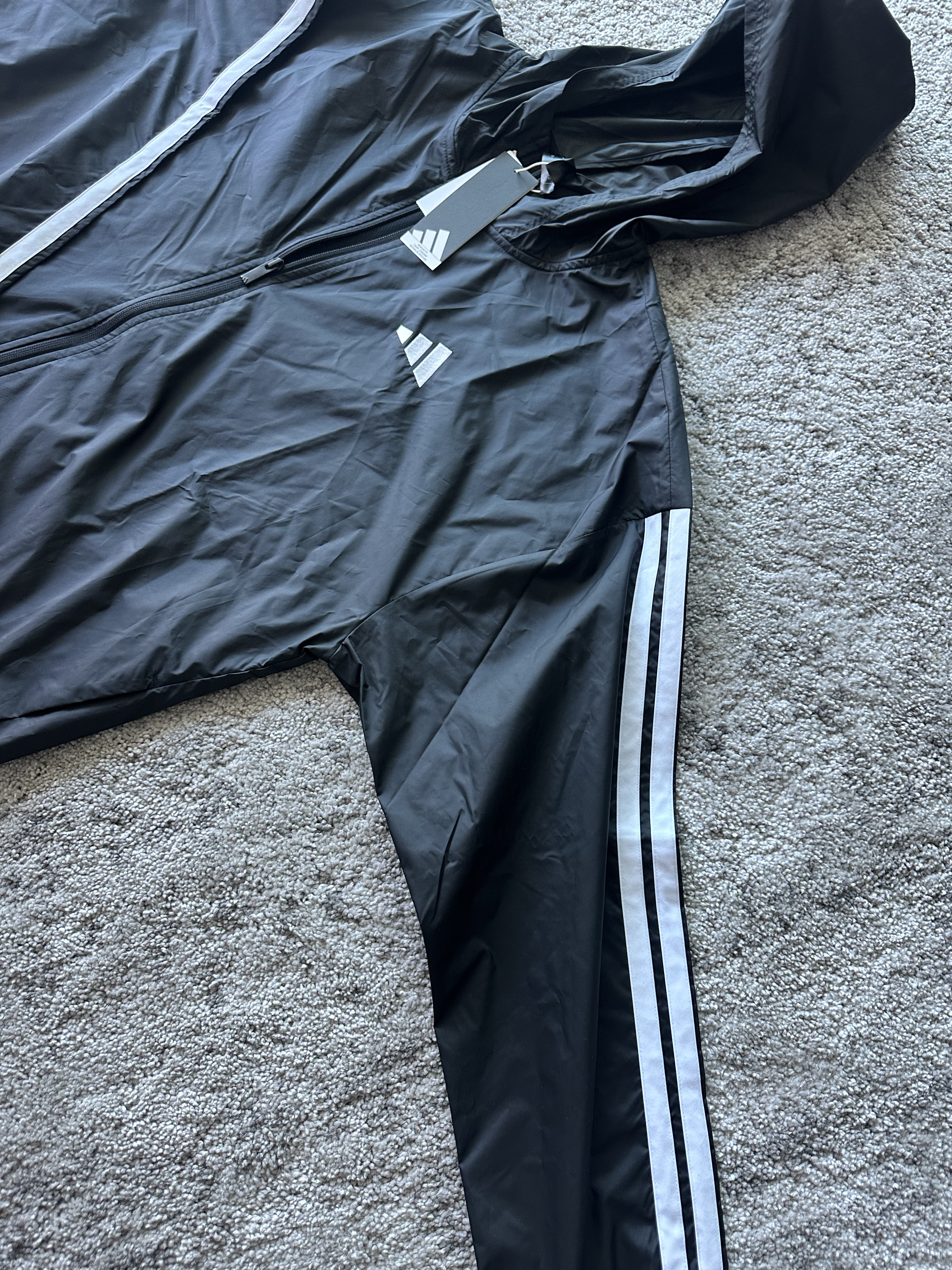 Campera Adidas Rompevientos 