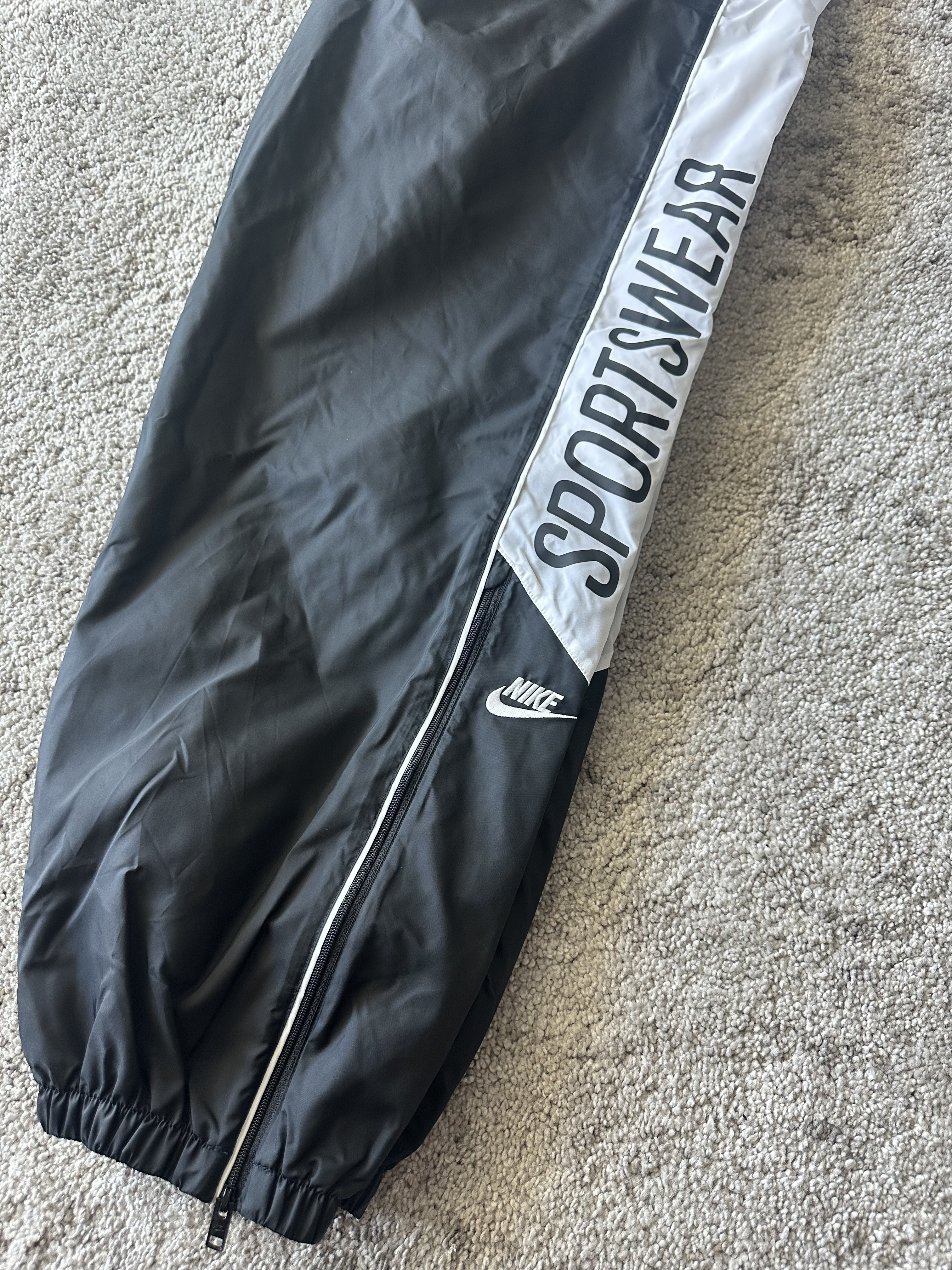 Pantalon Nike Rompevientos 