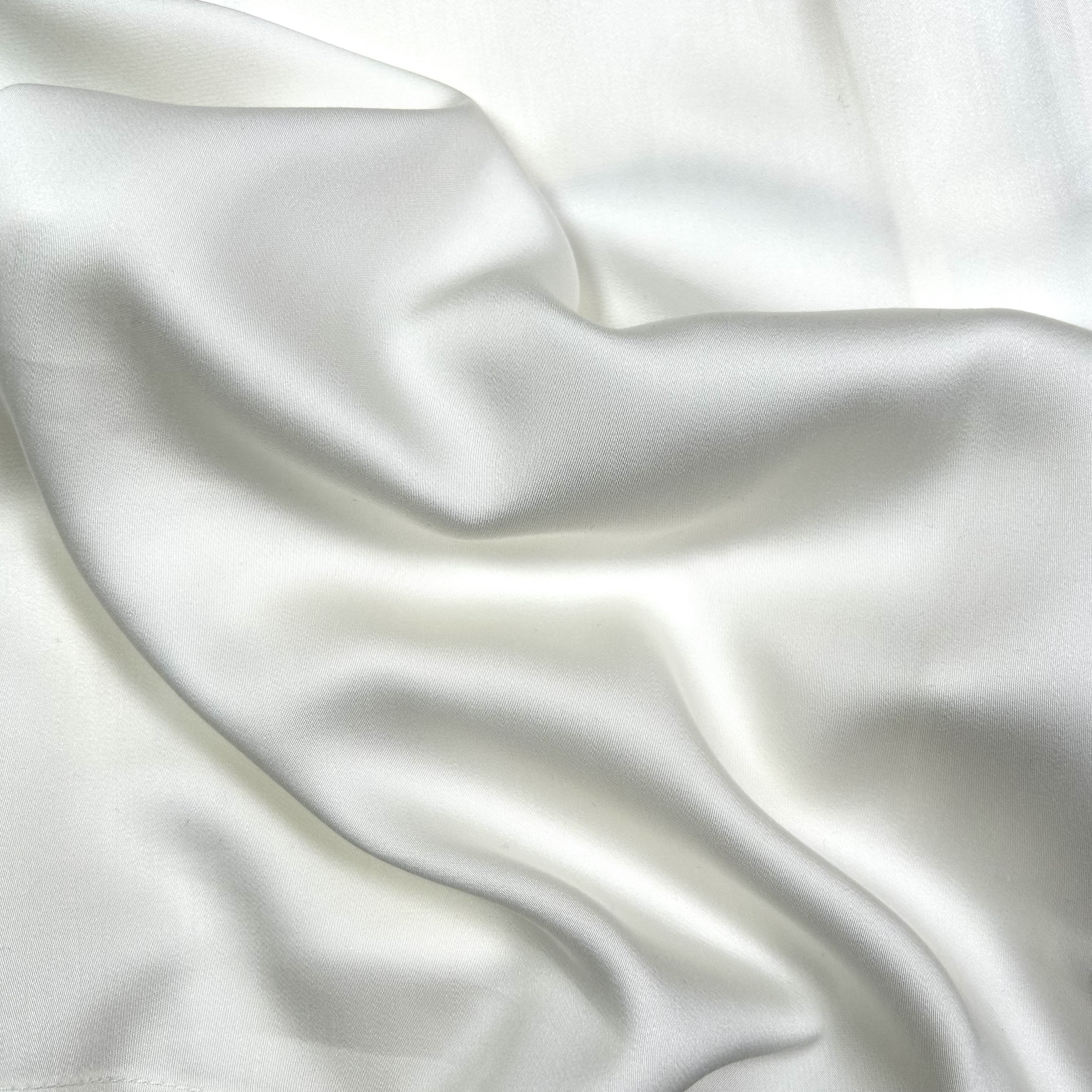 White Bamboo Sateen Long Sleeve Pyjama Set