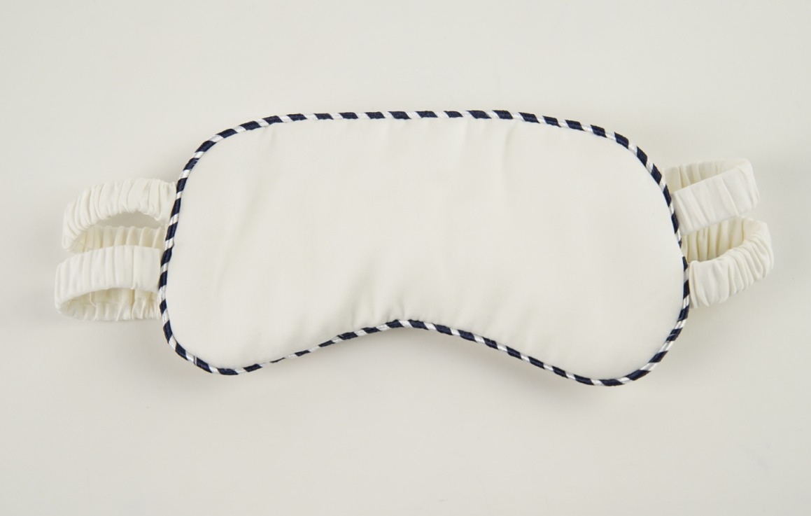 Pearl Bamboo Sateen Long Sleeve Pyjama Set