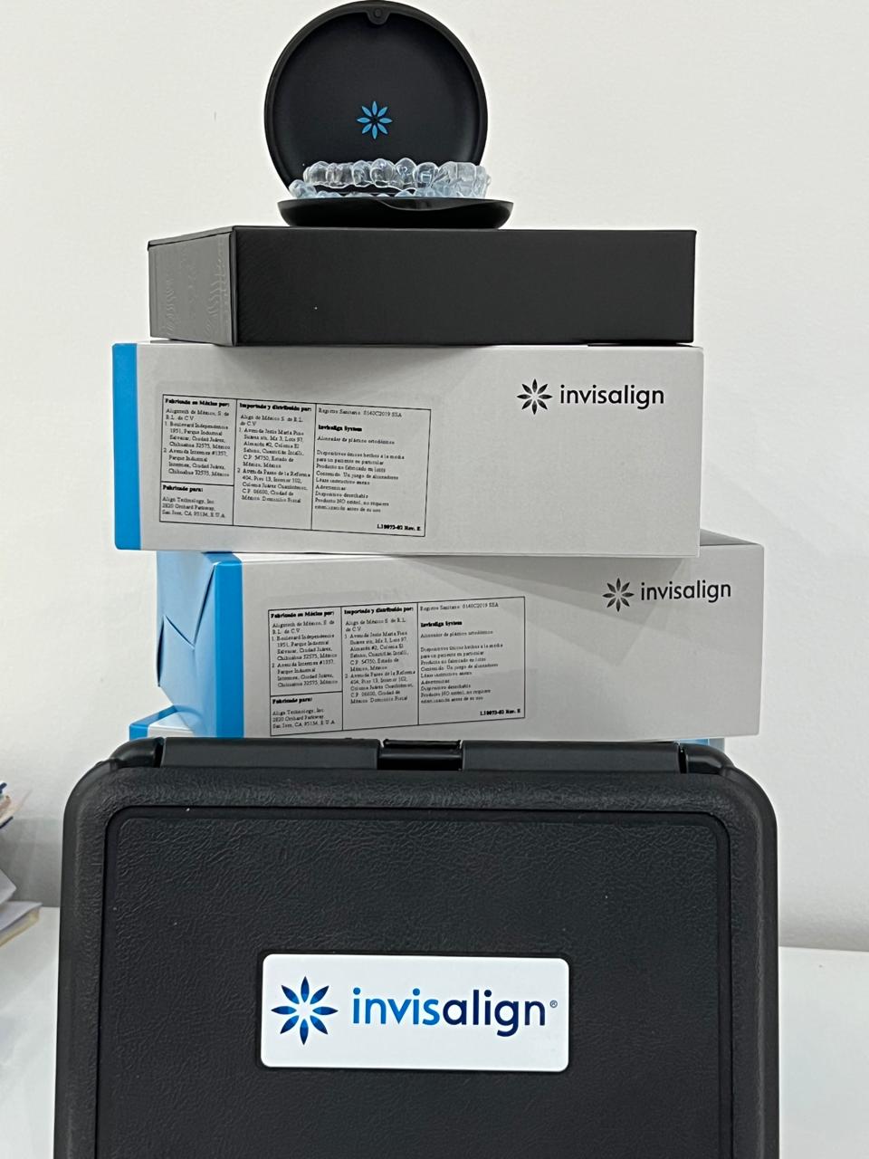 Ortodoncia con Alineadores Invisibles (Invisalign®)