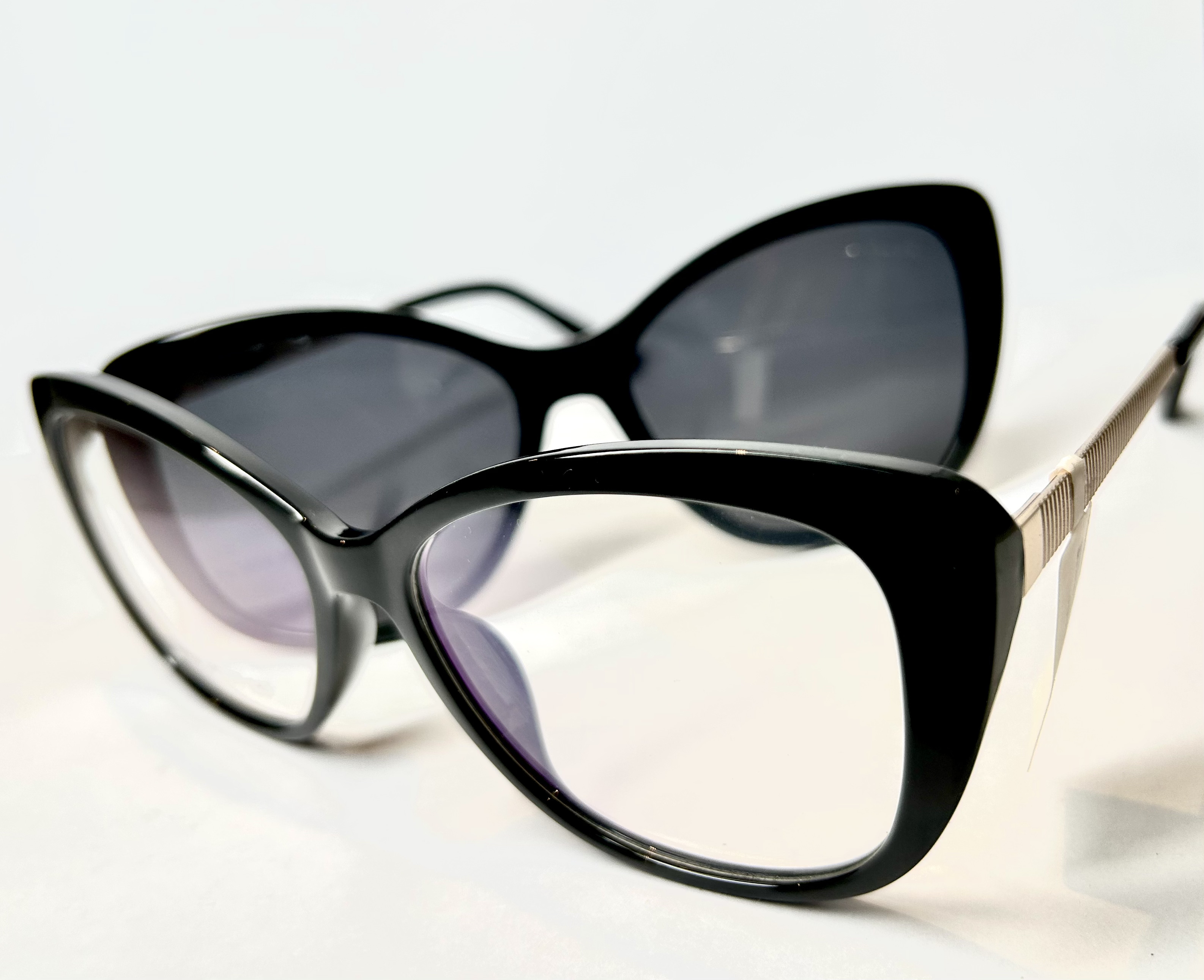 Clip-On Feminino