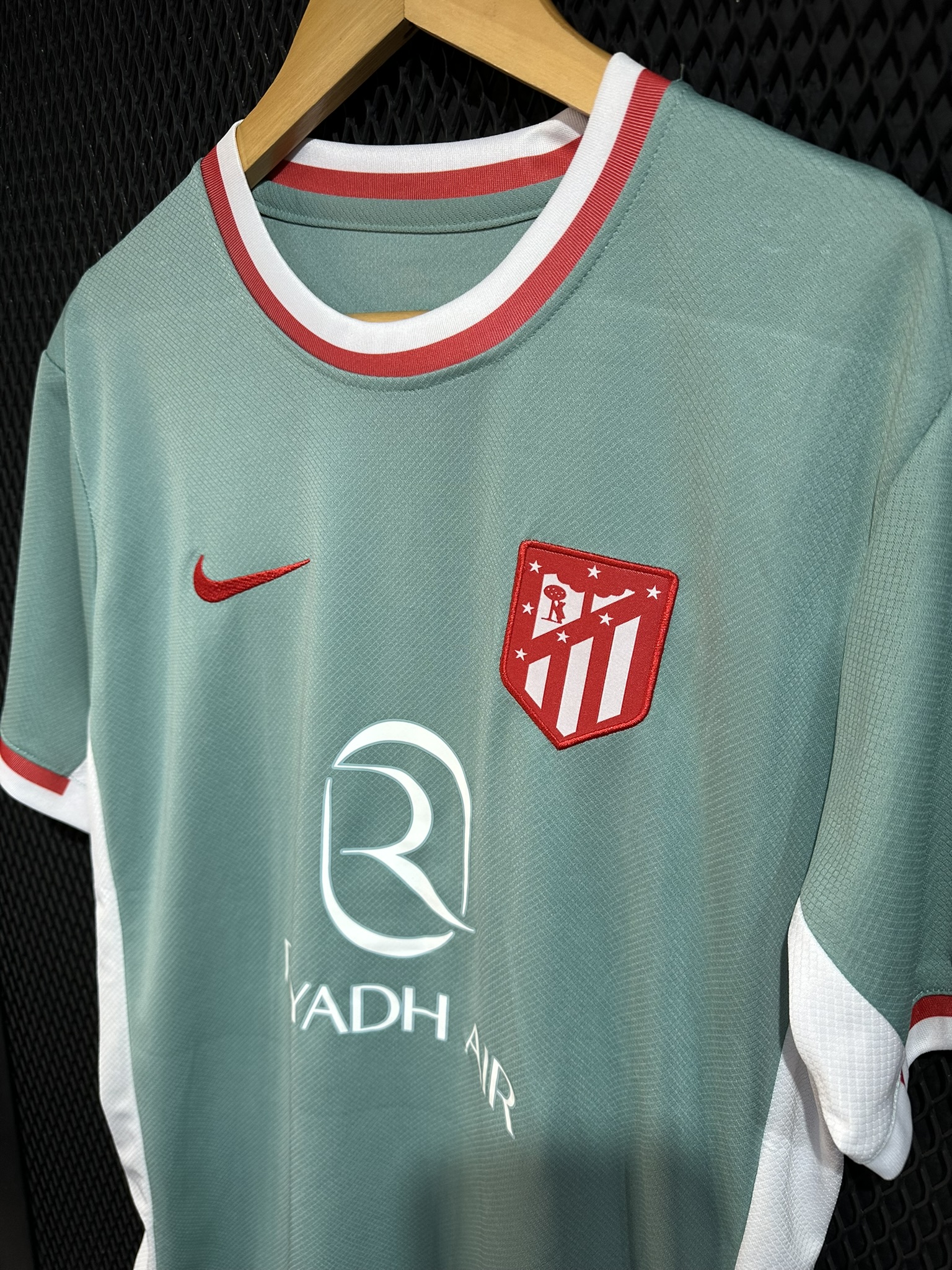 Camiseta Atlético de Madrid 2024 version fan