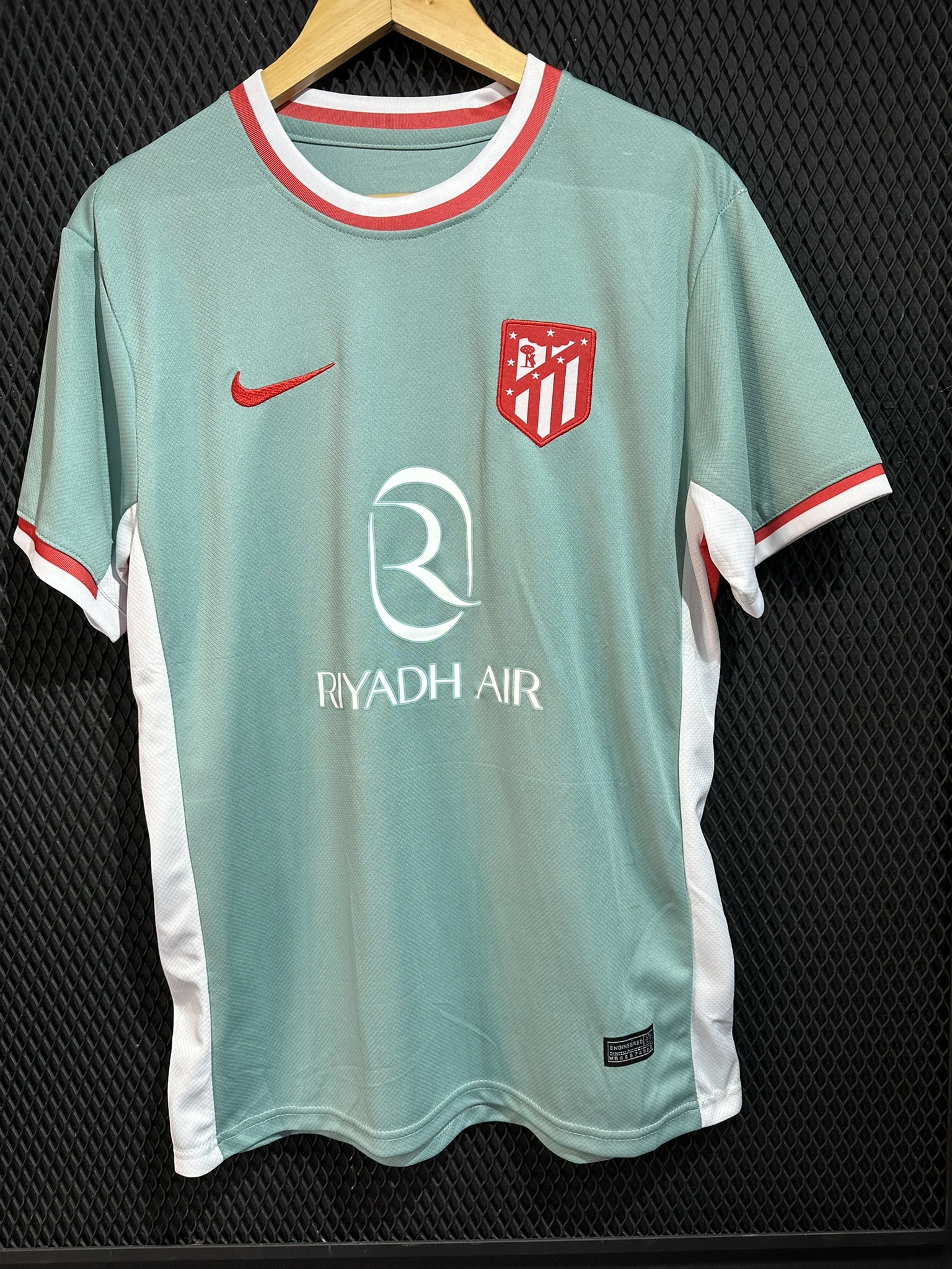 Camiseta Atlético de Madrid 2024 version fan