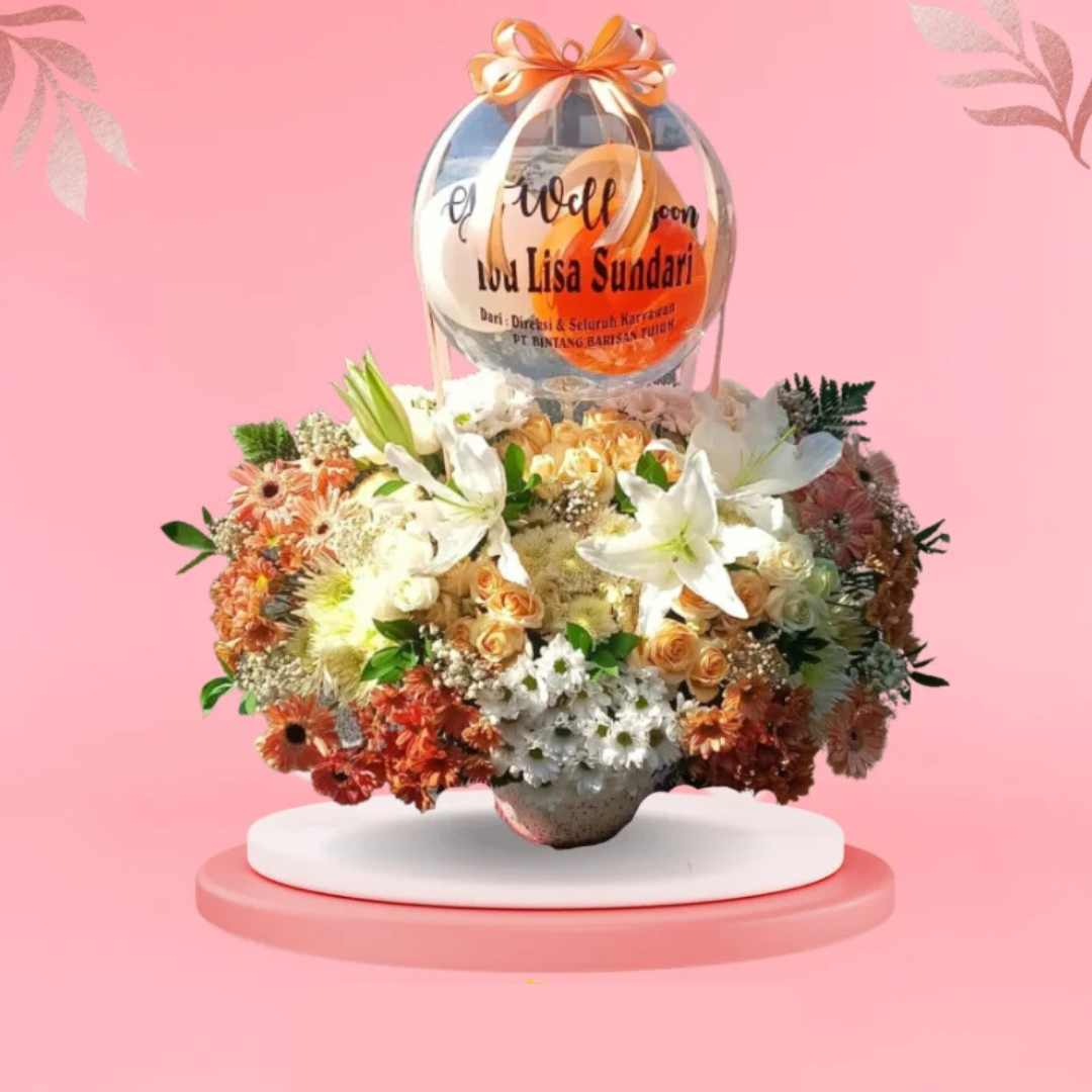 Elegant Flower Arrangement with Personalized Balloon