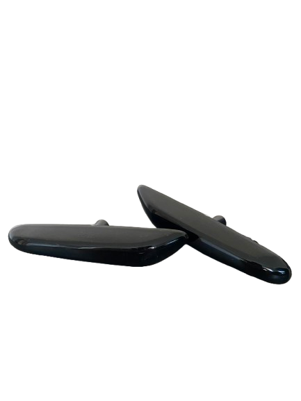 BMW LED Juodi Dinaminiai Šoniniai Posūkiai (E9X, E6X, E8X, E46, X1, X3)