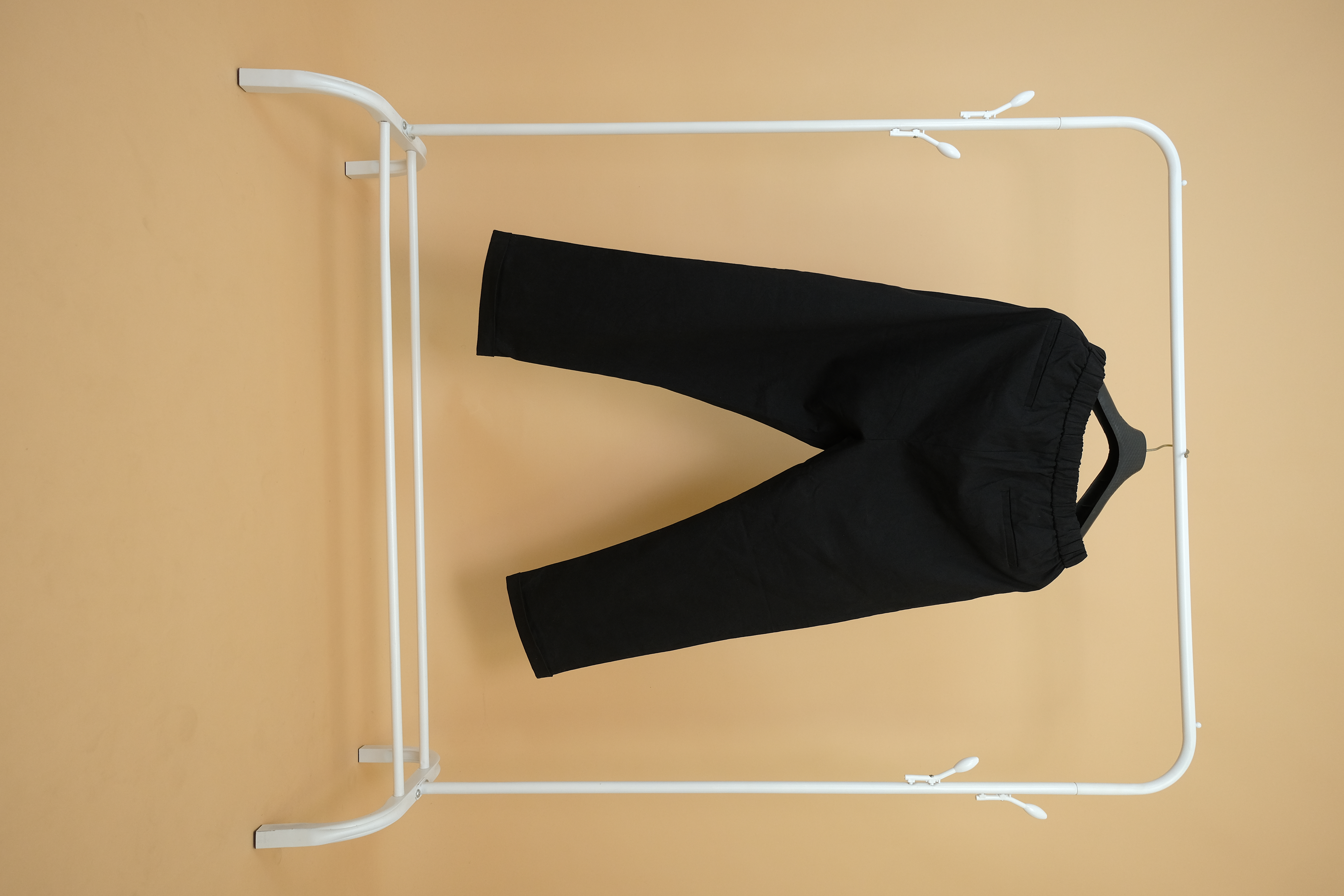 Men Solid Black - Trouser , Mid fit Baggy