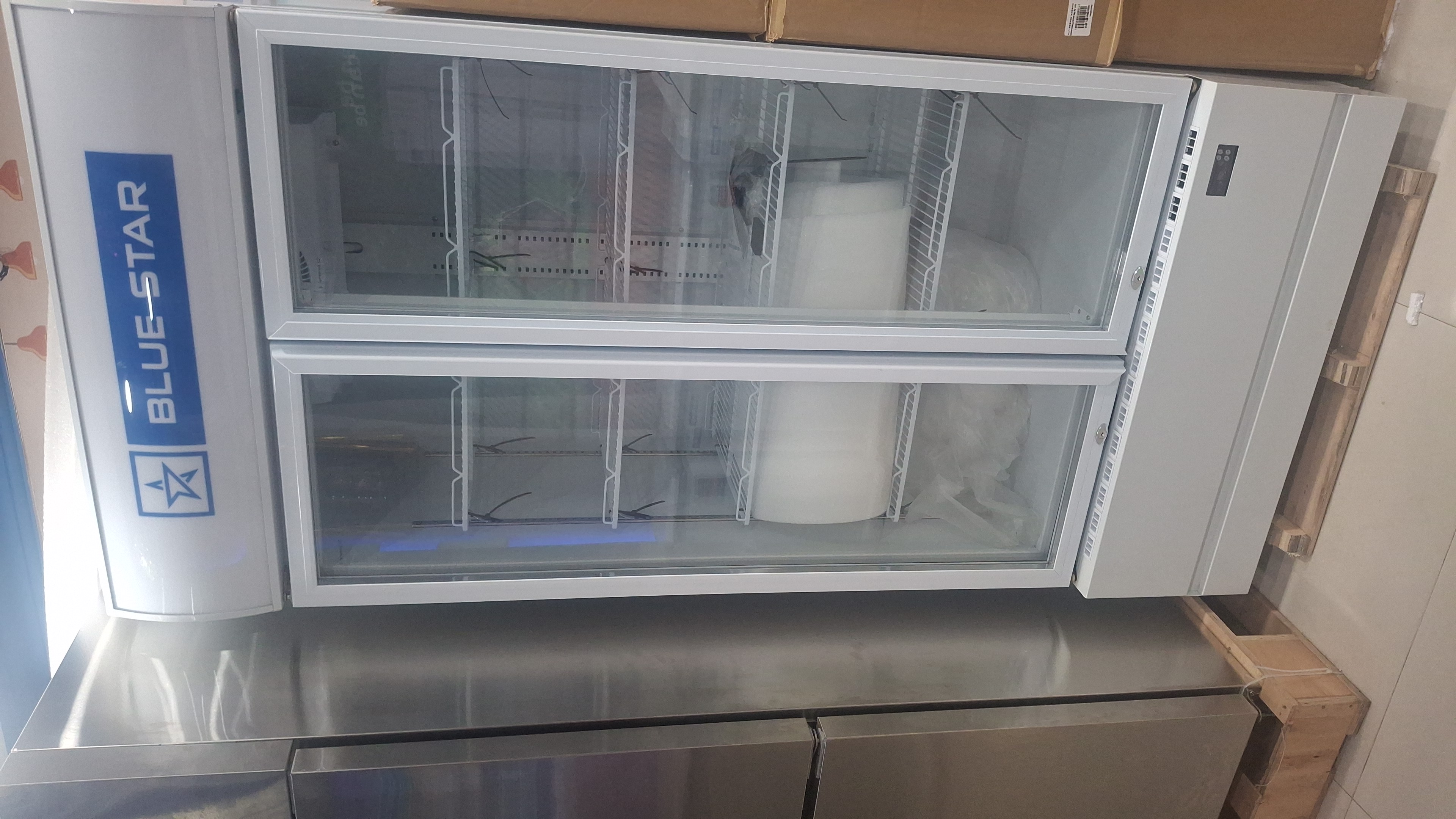 Blue Star Double Door Visi Cooler VC600CD