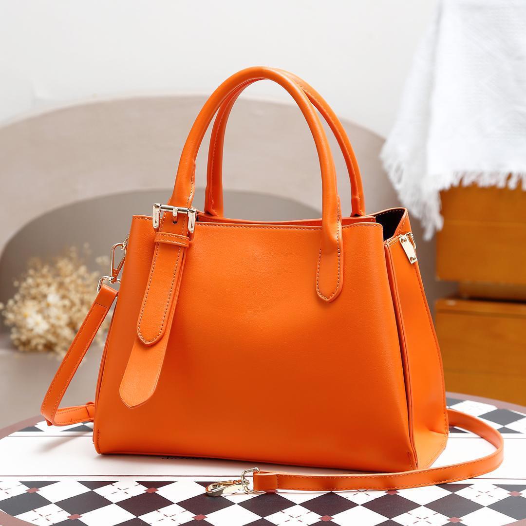 Sac à main en cuir doux