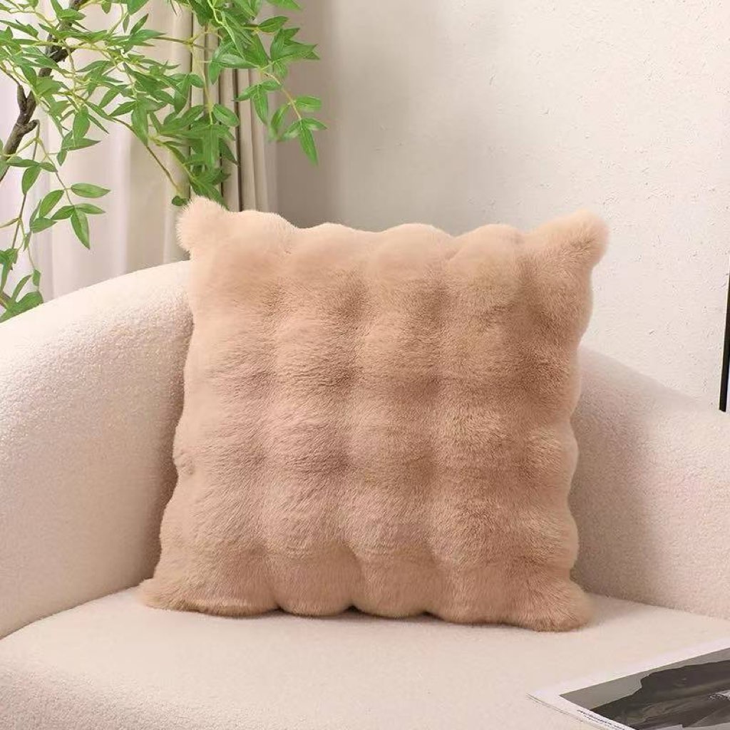 GENEVE CUSHION