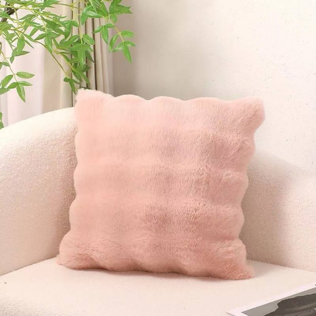 GENEVE CUSHION