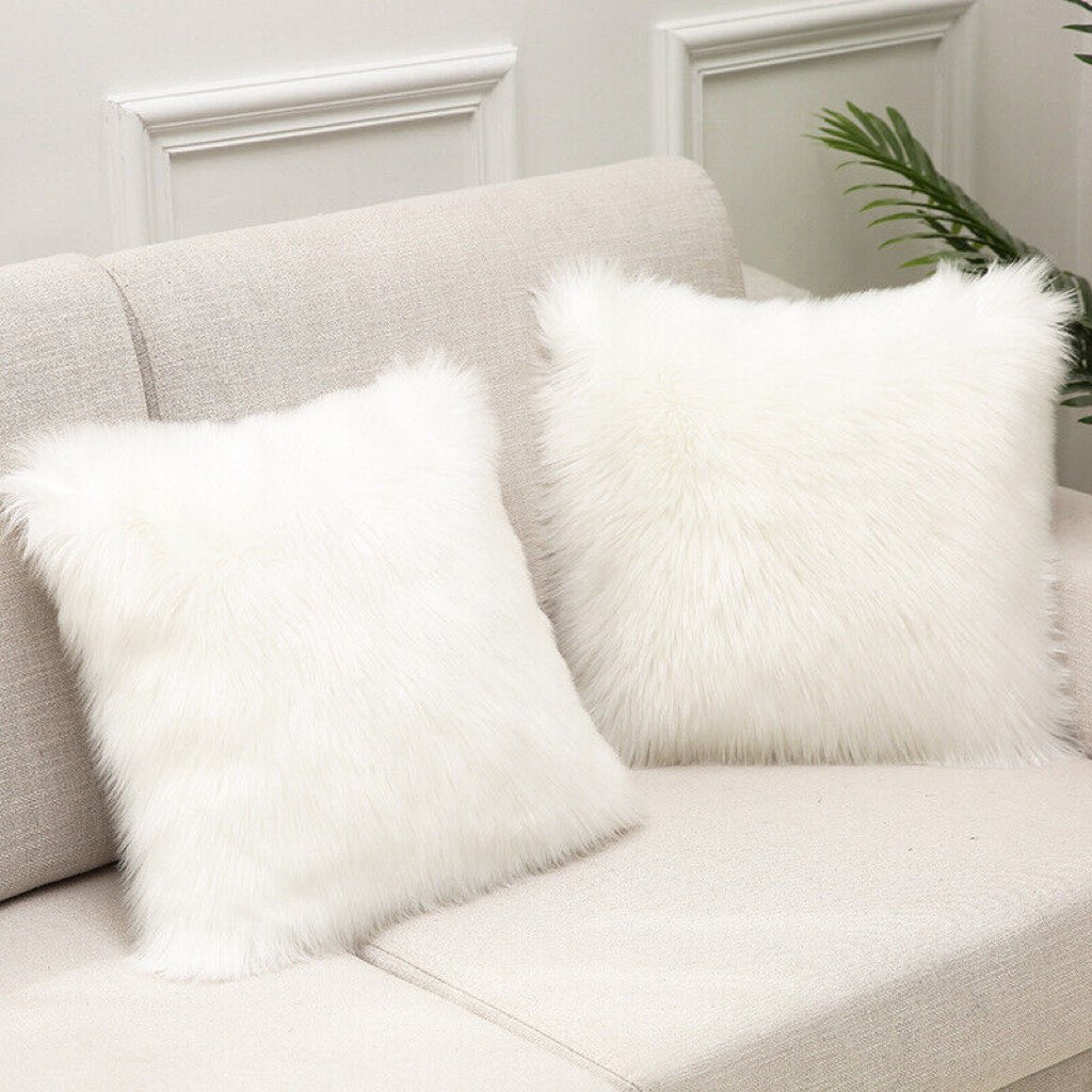 ROYALE CUSHION