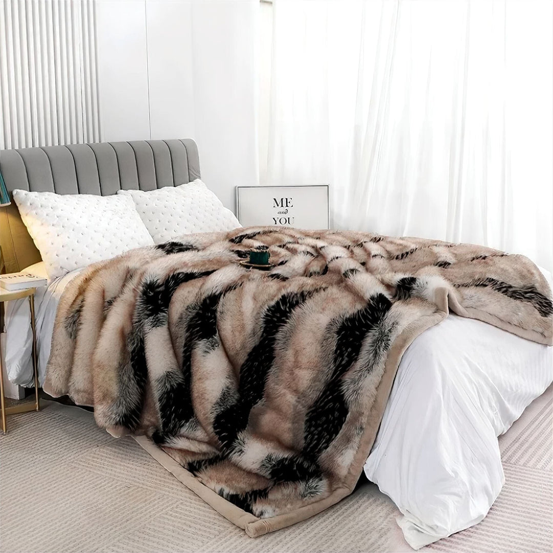 MAXIMILLIAN FUR BLANKET