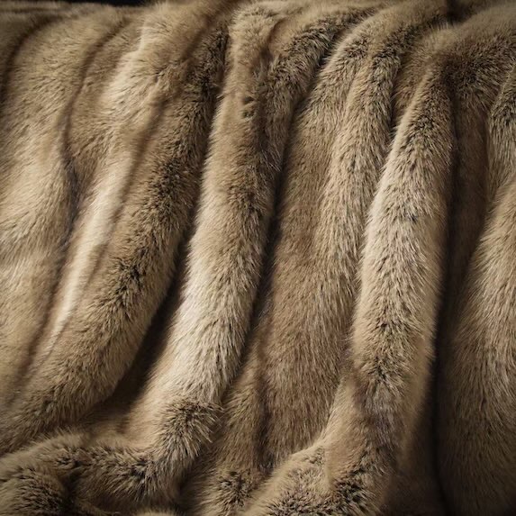 MAISON VELOUR FUR BLANKET