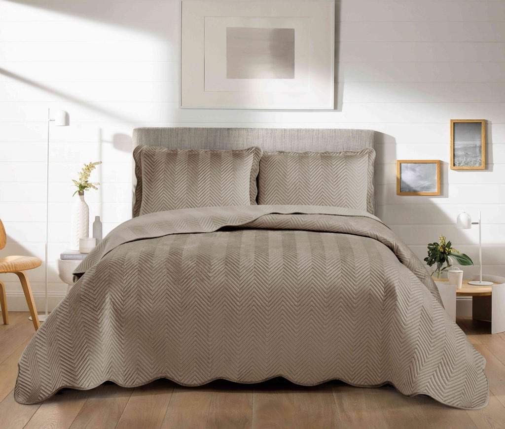 MENZA BEDSPREAD SET
