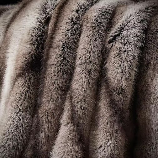 MAISON VELOUR FUR BLANKET