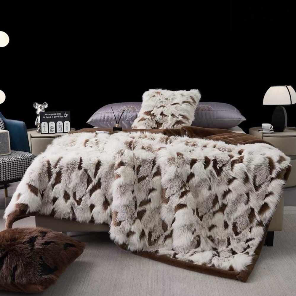 EMPERADOR FUR BLANKET