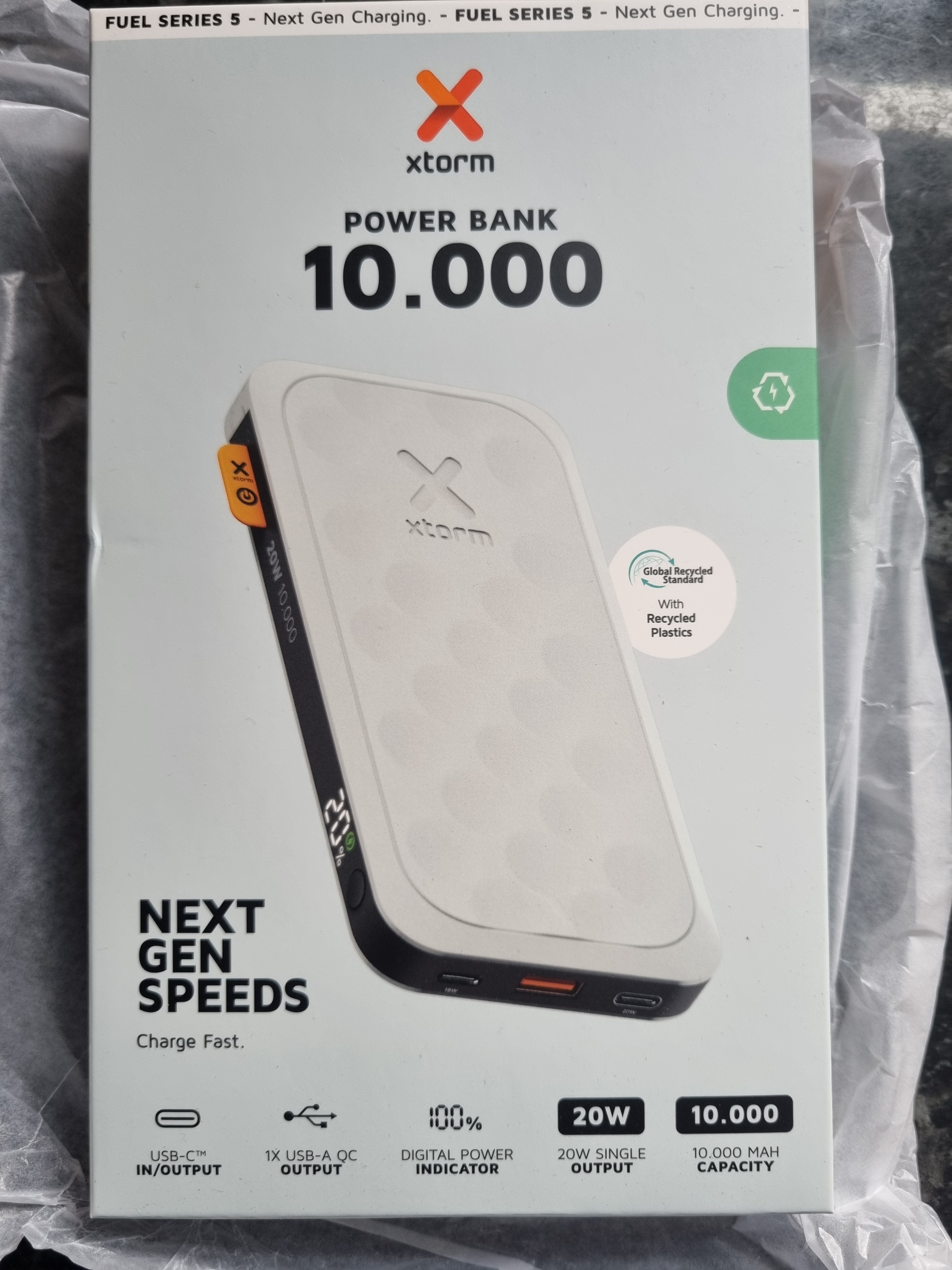 Xtorm 20w Power Bank 10,000mAh Fuel Series- DUSK WHITE