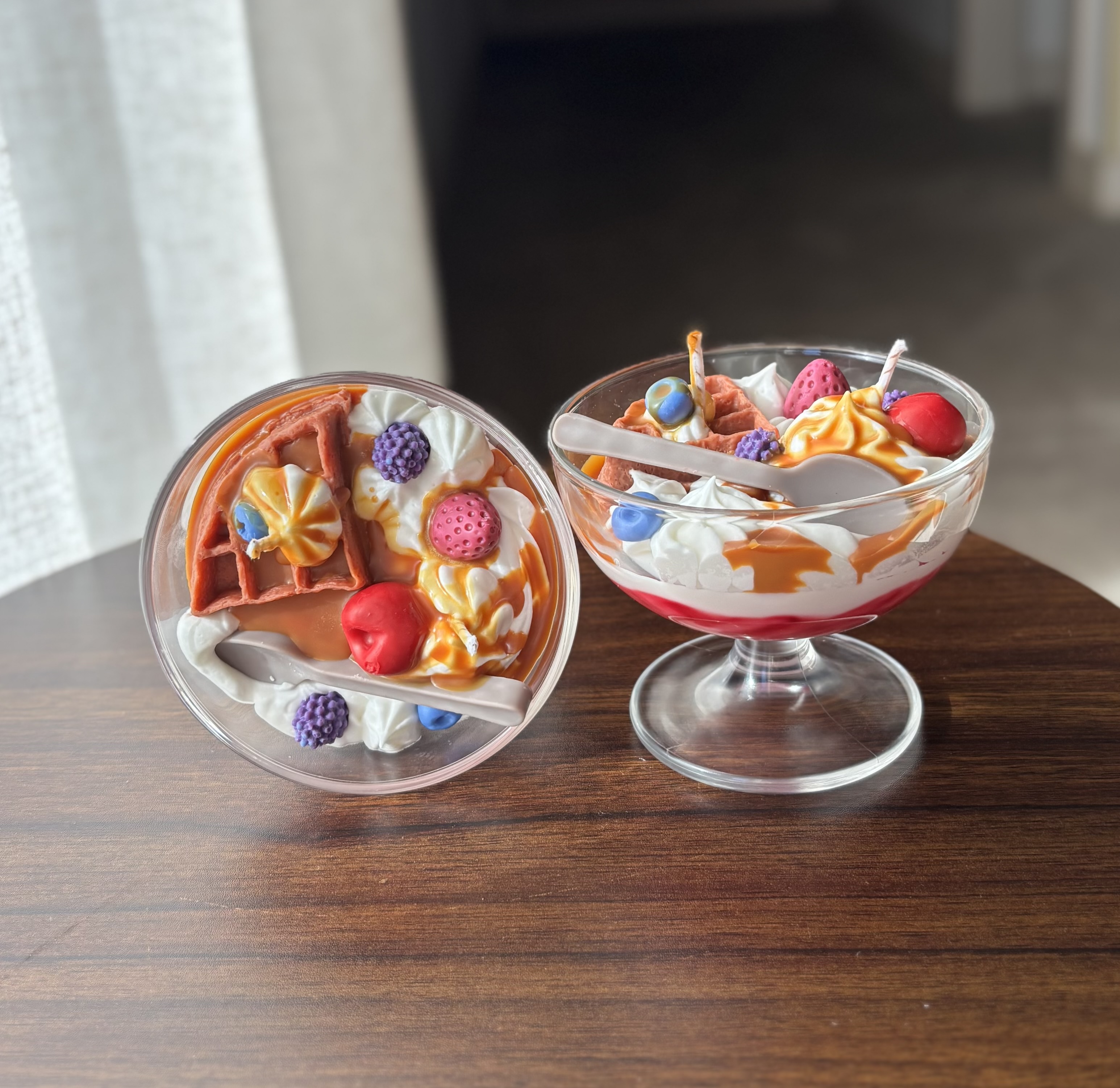 Vela “Berry Cream”