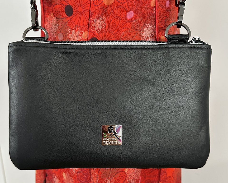 Calfskin Crossbody Bag with Cat Embroidery