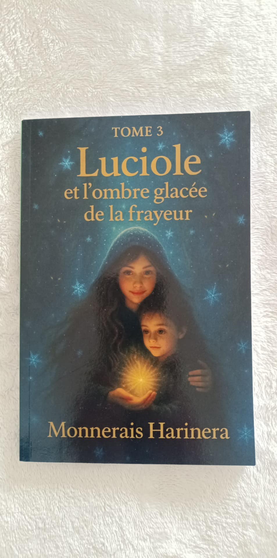 Luciole et l'ombre glacée de la frayeur
