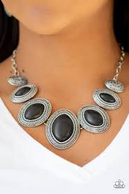 Sierra serenity Black Earring & Necklace