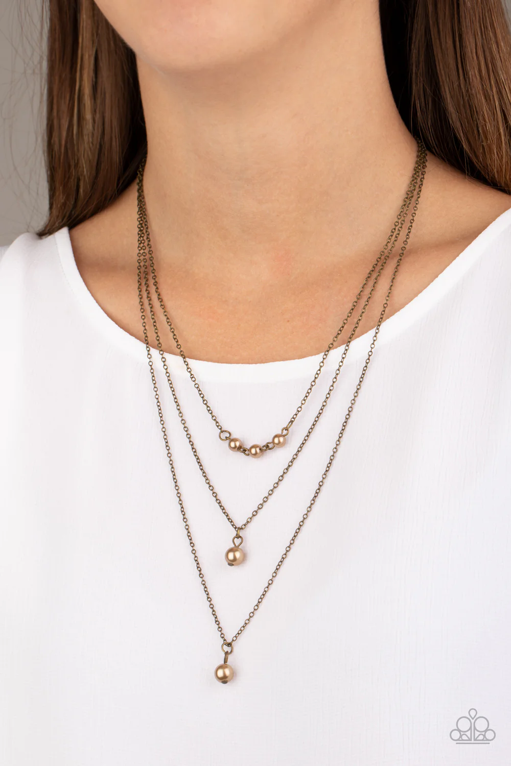 high Heels and hustie brass necklace and earring set