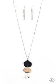 On the roam again Necklace and Earrings Set