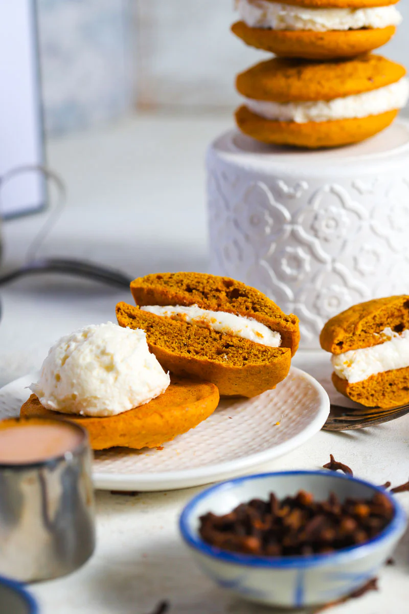 Organic Pumpkin Spice Whoopie (4 in order)