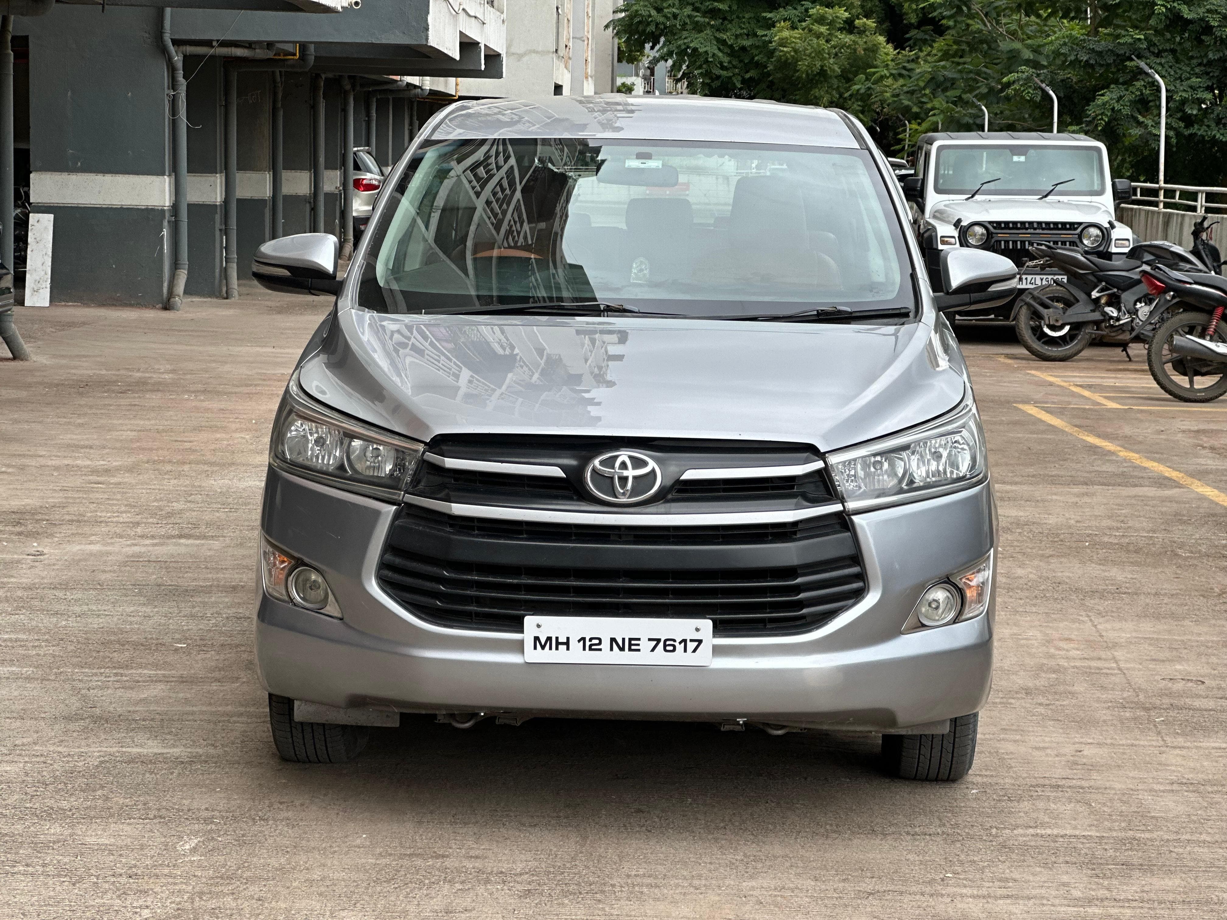 2016 Toyota Innova Crysta