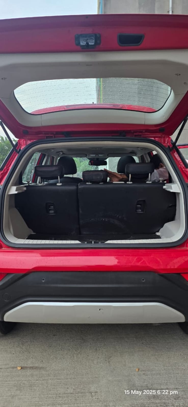 2019 Mahindra XUV300 W8