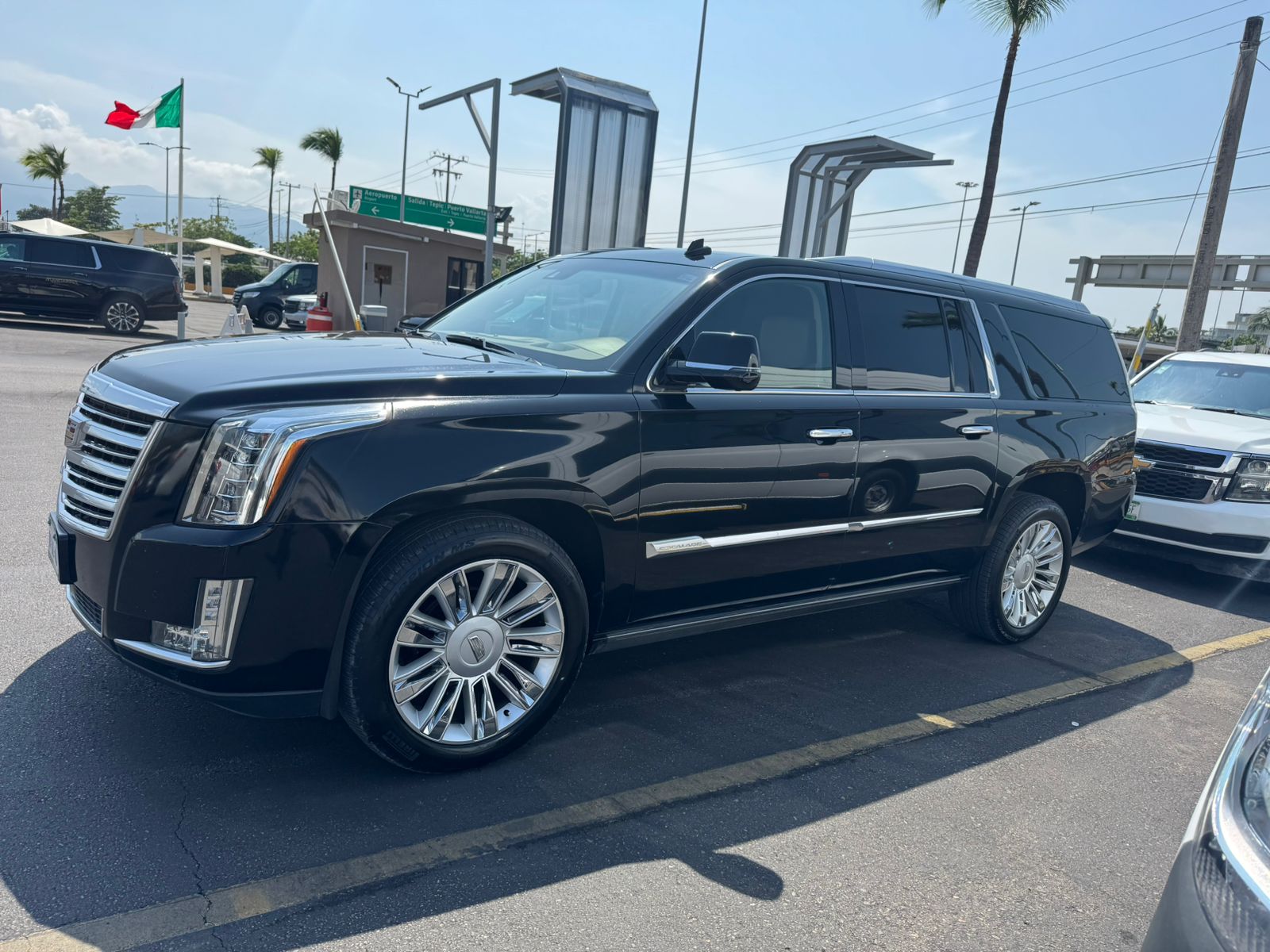 Escalade VIP Airport Return Trip