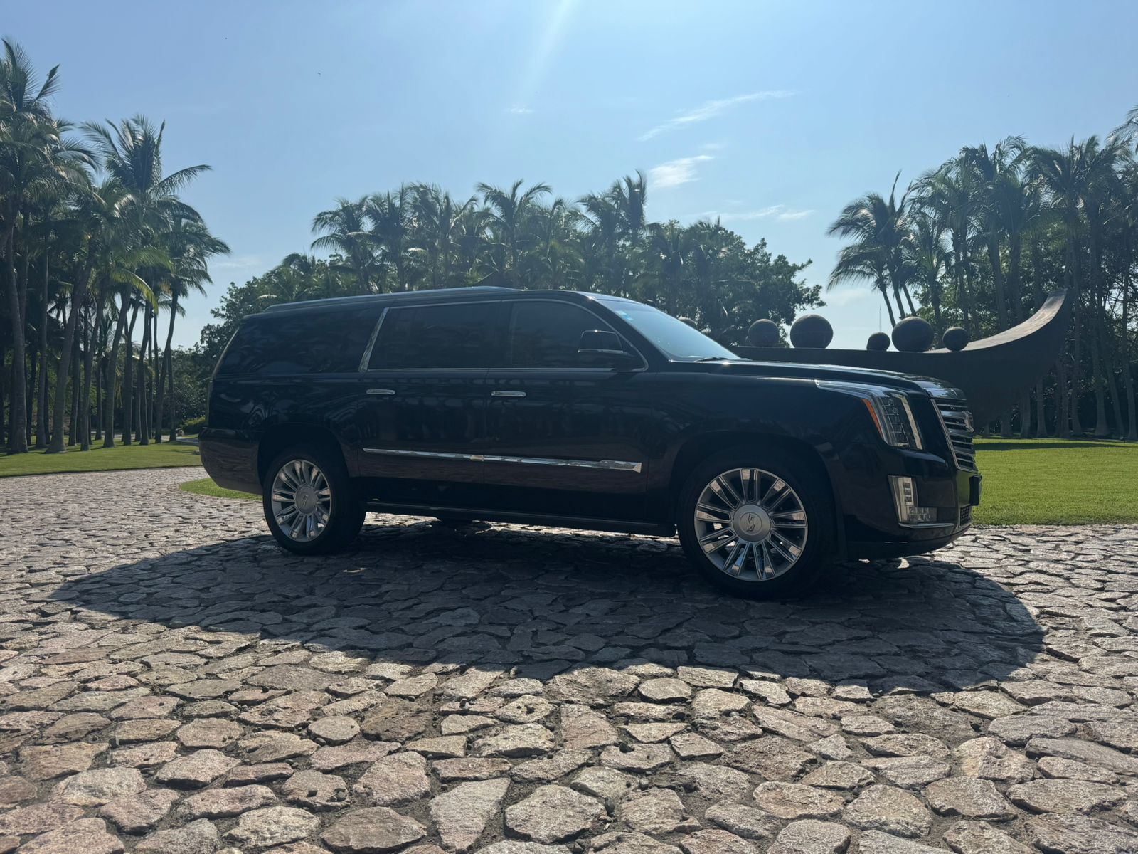 Escalade VIP Airport Return Trip