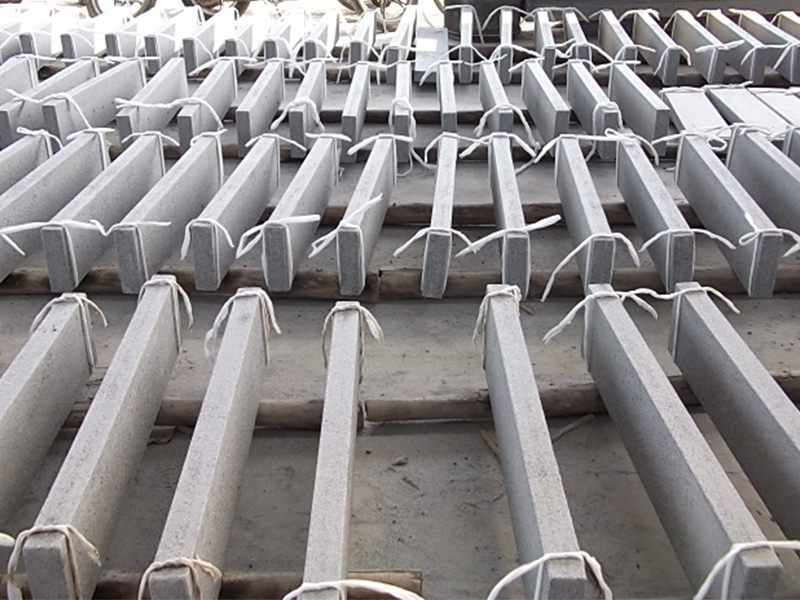 Black Bush-hammered Granite G654 Kerb Stones