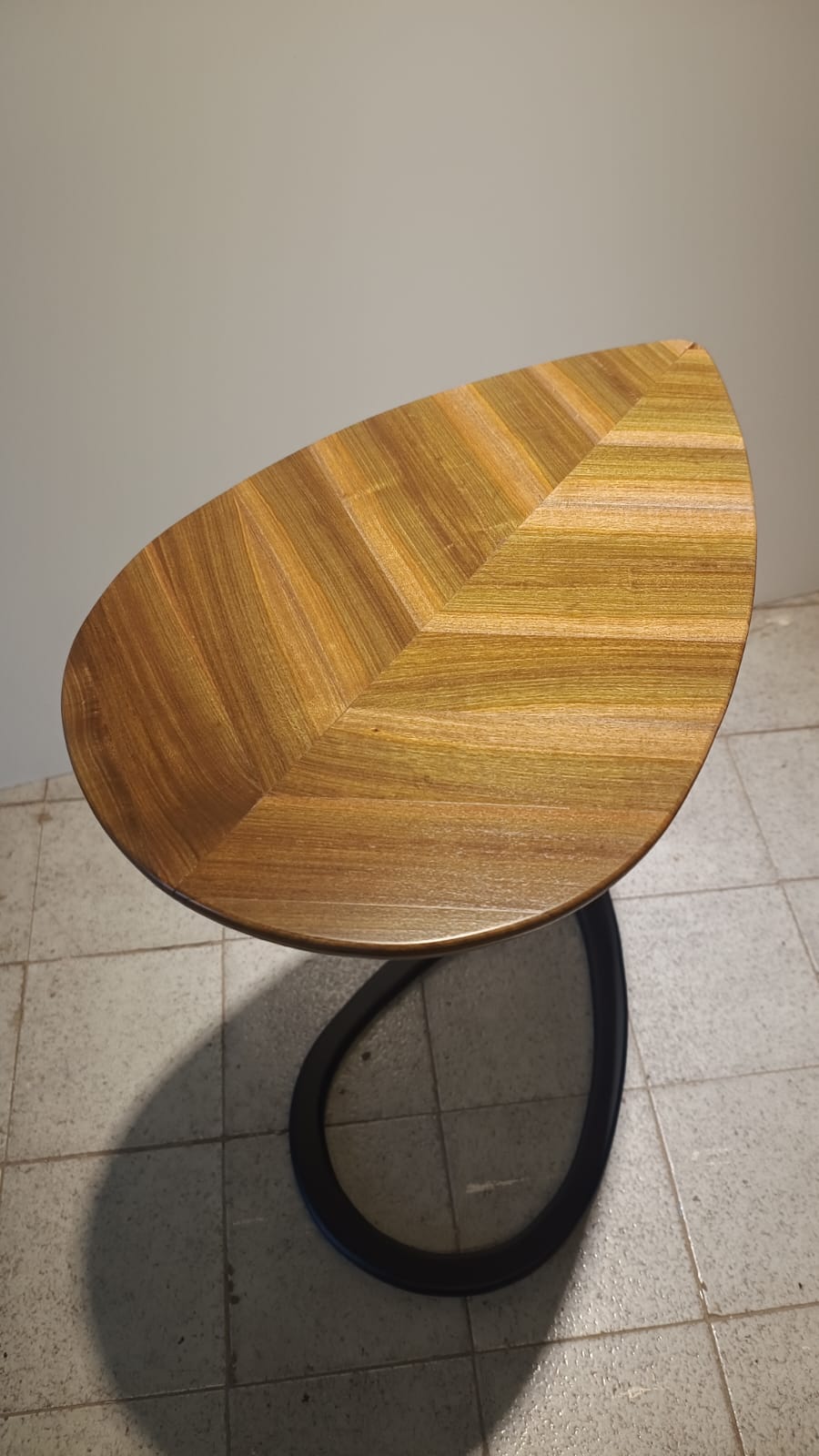 Mesa hoja arrime
