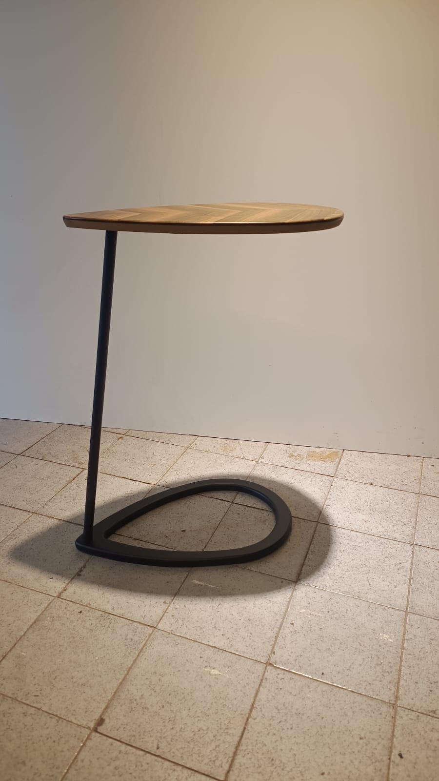 Mesa hoja arrime