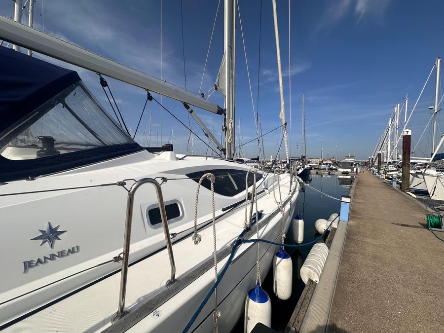 2007 Jeanneau Sun Odyssey 42 DS