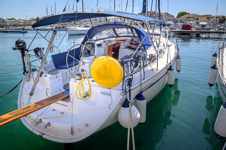 2007 Bavaria 37 Cruiser