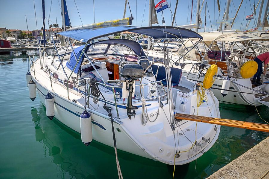 2007 Bavaria 37 Cruiser