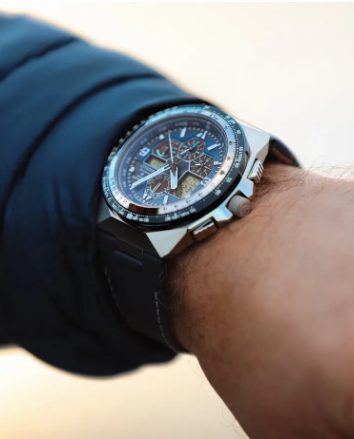 Citizen Promaster Skyhawk A-T JY8148-08L: Domine o Céu com Precisão