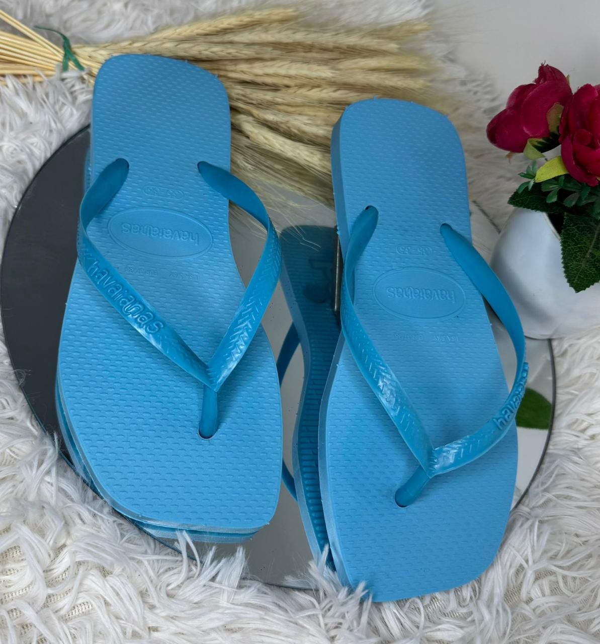 Chinelo Havaianas Slim Bico Quadrado - Atacdo 12 Pares