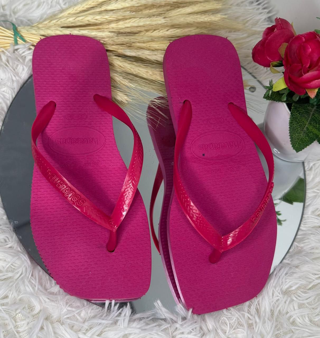 Chinelo Havaianas Slim Bico Quadrado - Atacdo 12 Pares