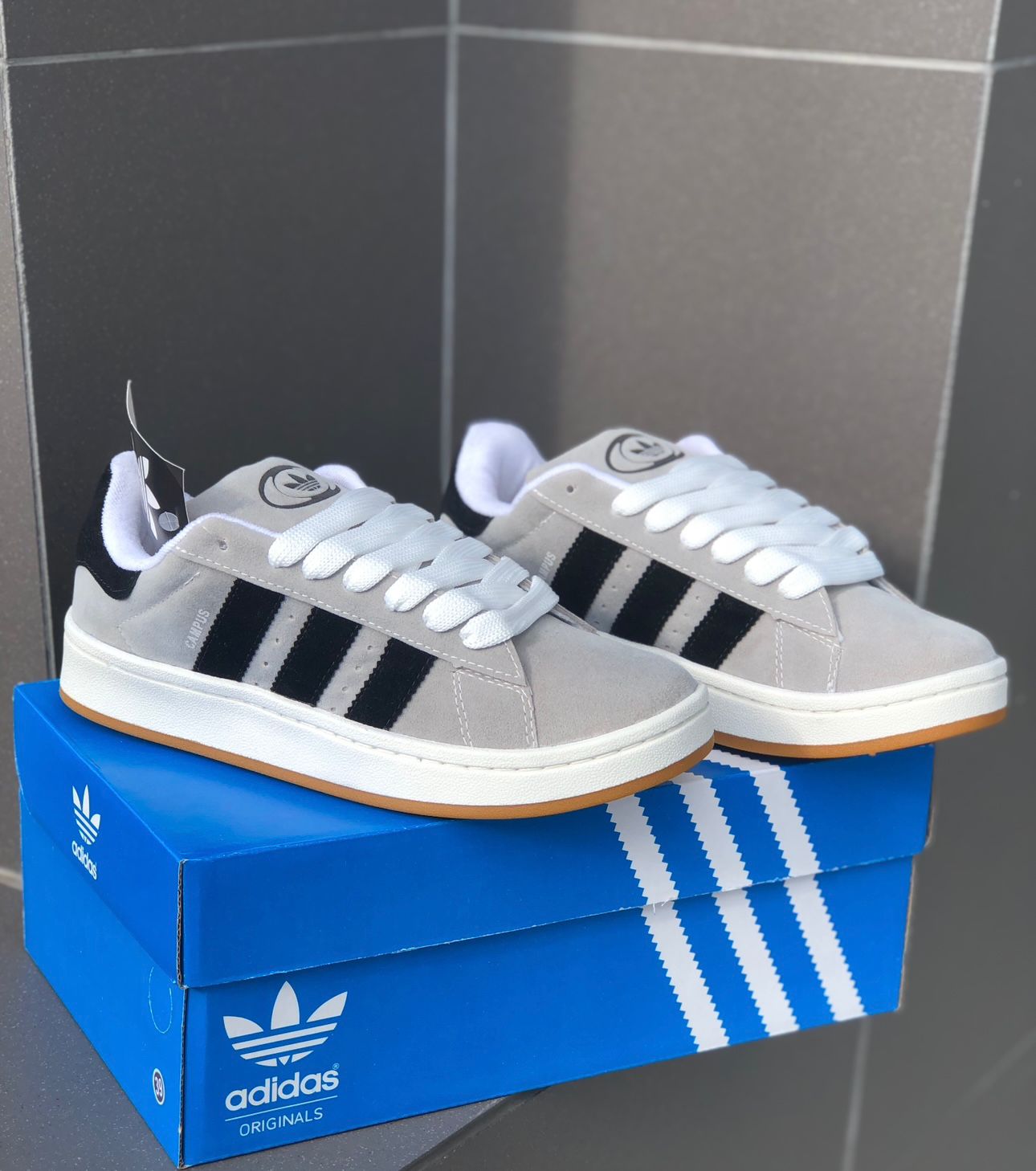Adidas Campus (Caixa Fechada)