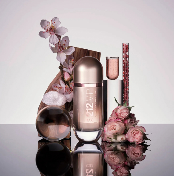 Perfume Carolina Herrera 212 VIP Rosé EDP Feminino 80ml
