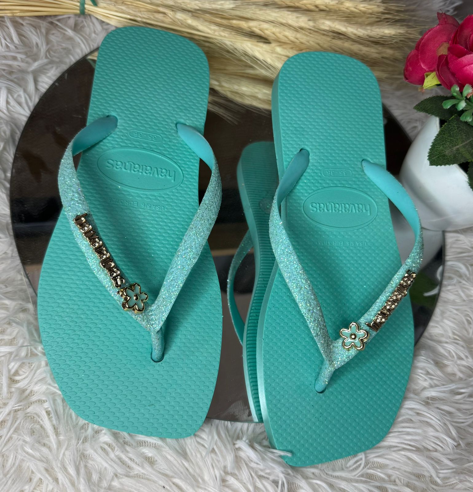 Chinelo Havaianas Slim Glitter com Aplique de Flor - Atacado 12 Pares