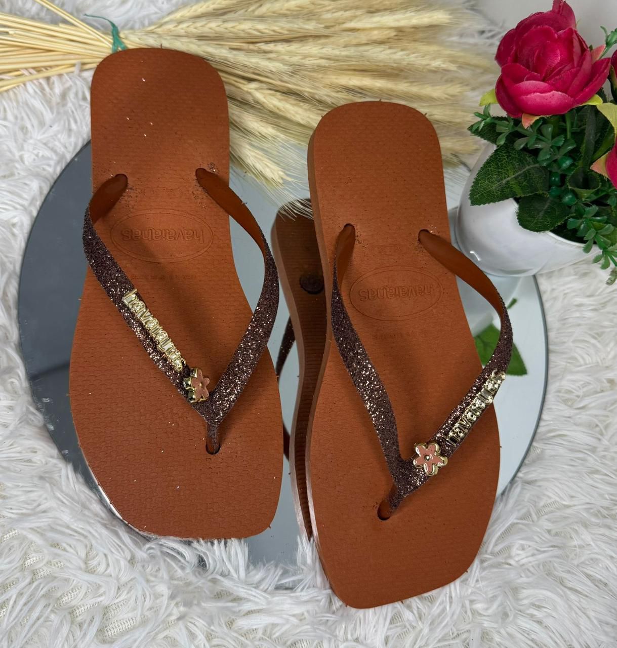 Chinelo Havaianas Slim Glitter com Aplique de Flor - Atacado 12 Pares