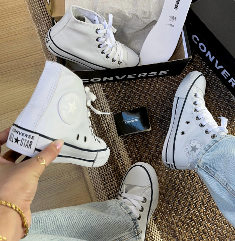 Converse All Star Cano Alto (Chuck Taylor) Branco em Couro