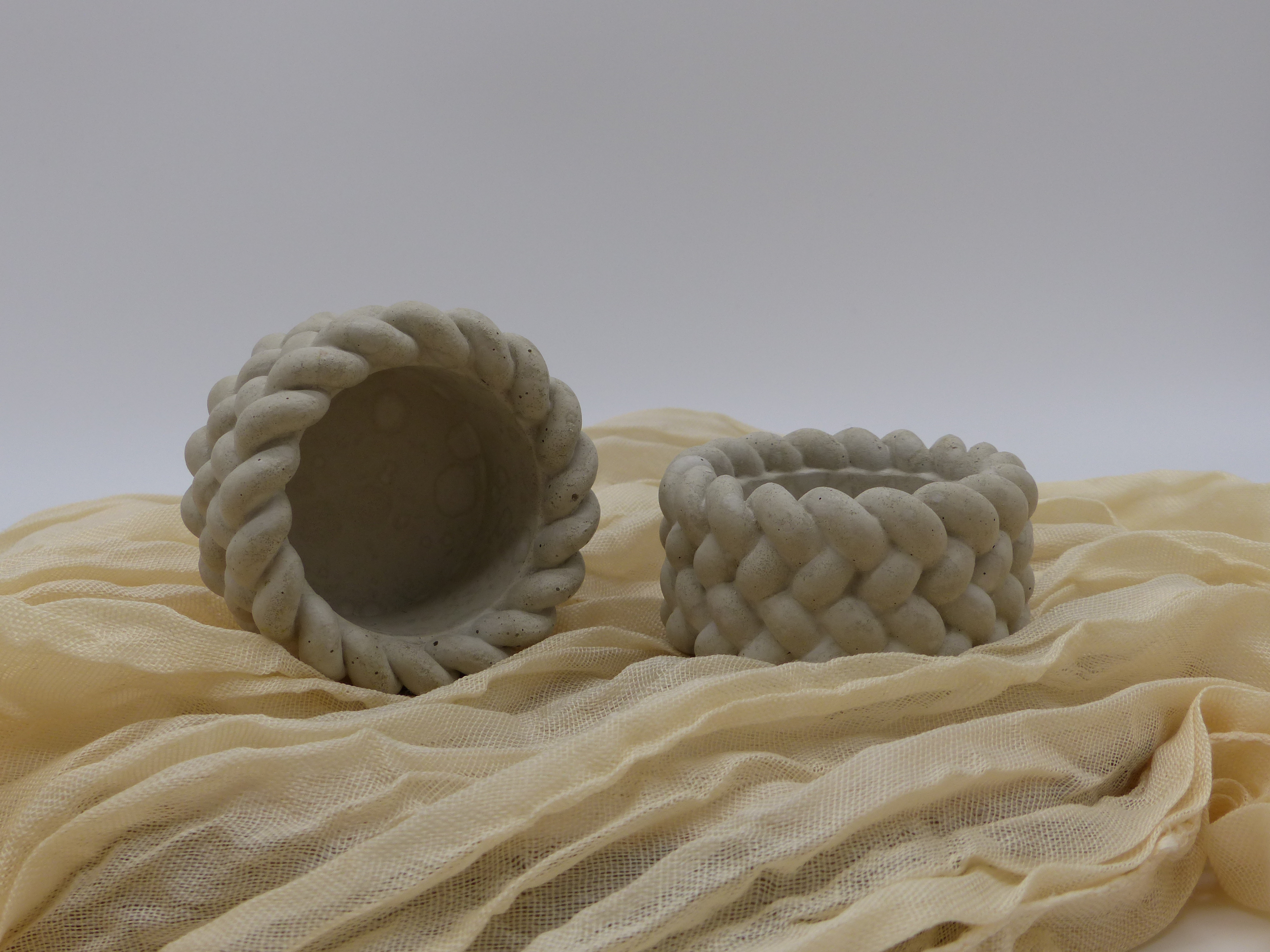 Beton-Teelichthalter